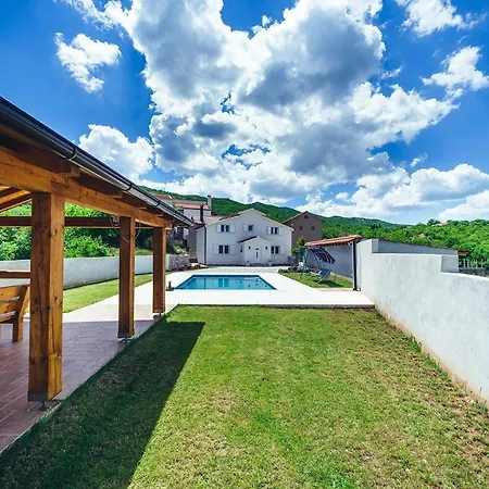 M&m